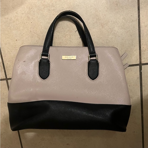 Kate spade larchmont ave Evangeline purse and matching wallet - Picture 4 of 4